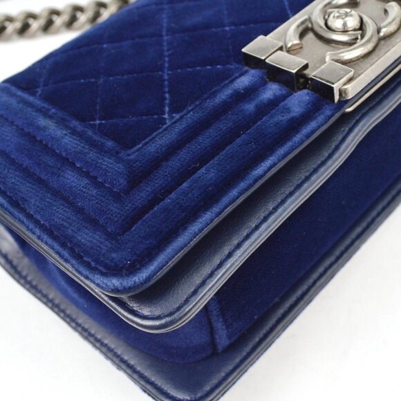 Boy Chanel Navy Velvet Small Chain Shoulder Bag XX03513 - Picture 3 of 7
